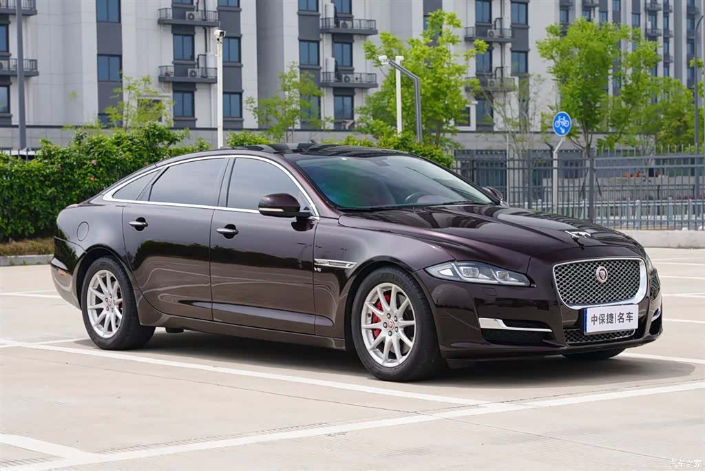 Jaguar XJ, 2017 2