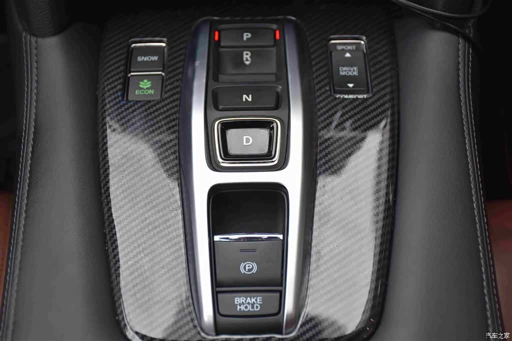 Honda UR-V, 2017 11
