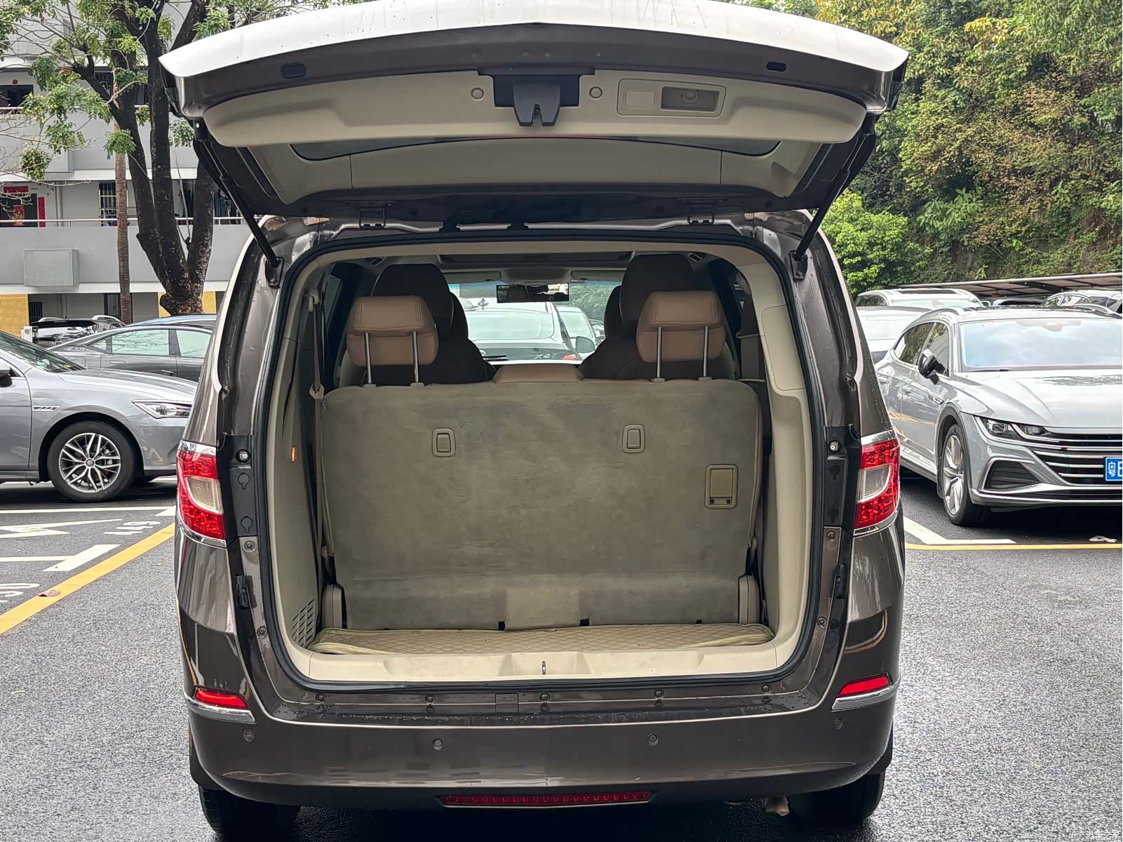 Buick GL8, 2012 16