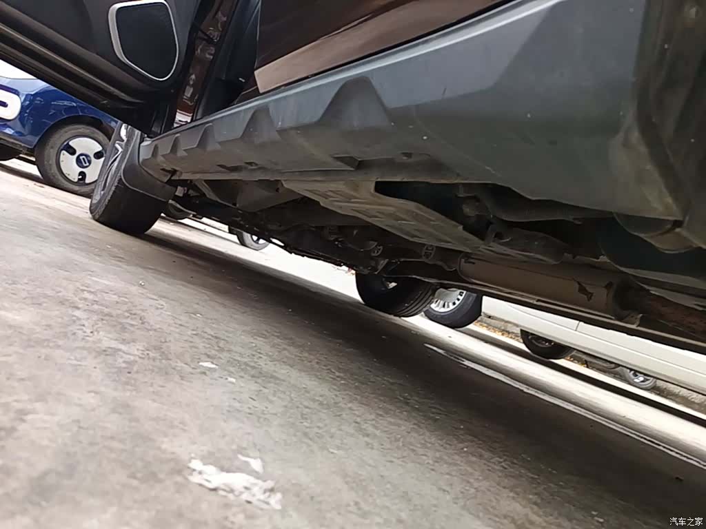Geely X6, 2019 22