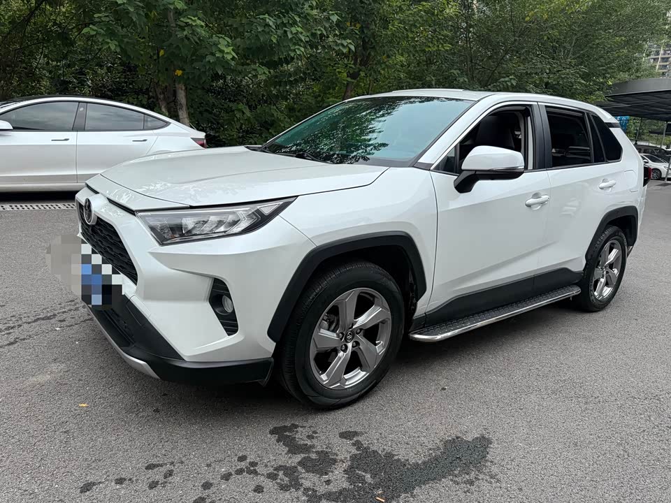 Toyota RAV4 Rongfang
