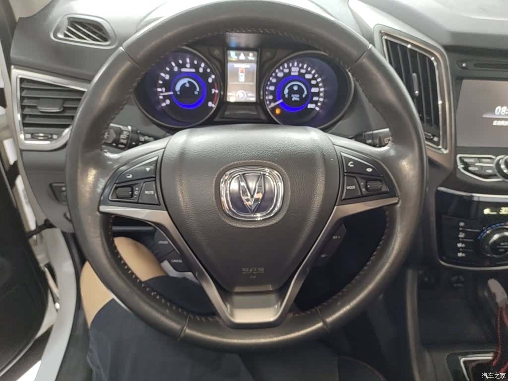 Changan CS75, 2015 11