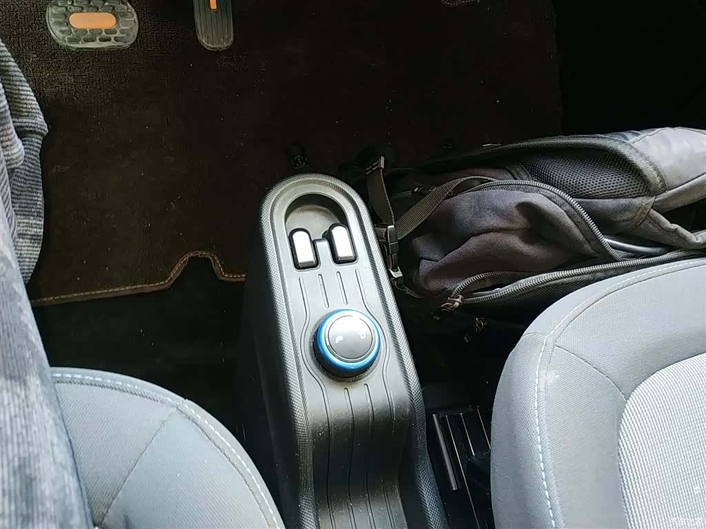 Wuling MINIEV, 2021 10