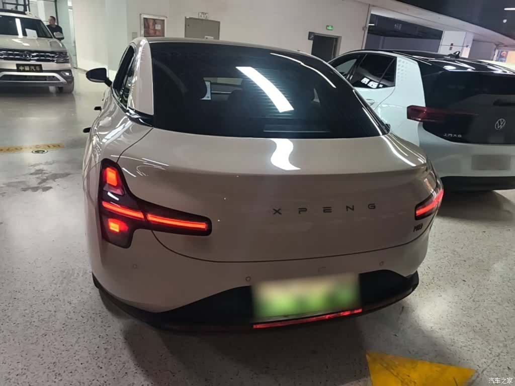 Xpeng Mona M03, 2025 6