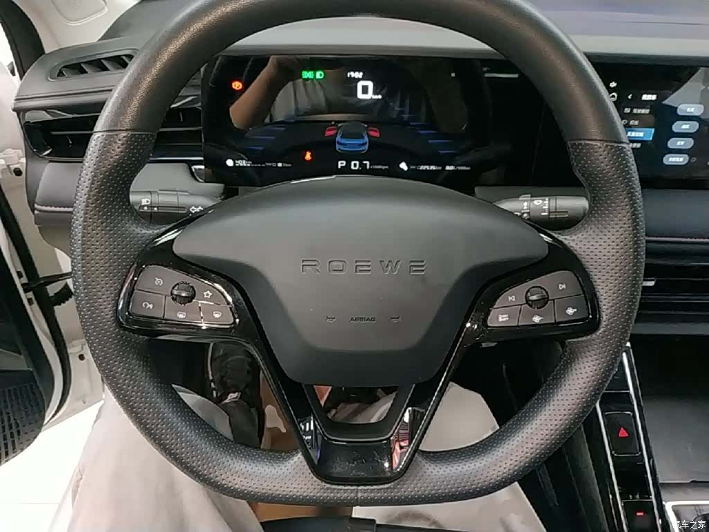 Roewe i5, 2025 11