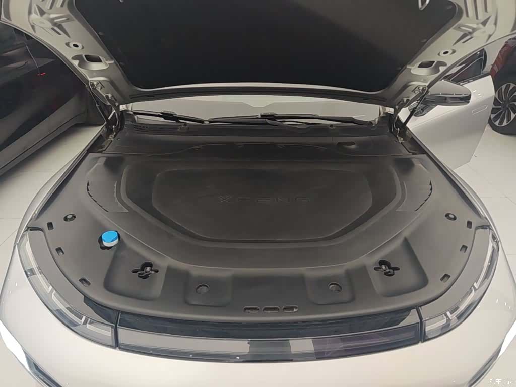 Xpeng P7, 2023 20