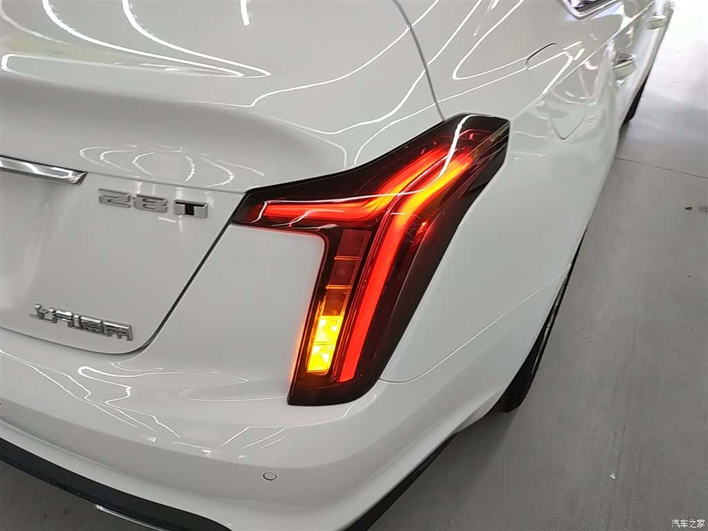 Cadillac CT5, 2021 8