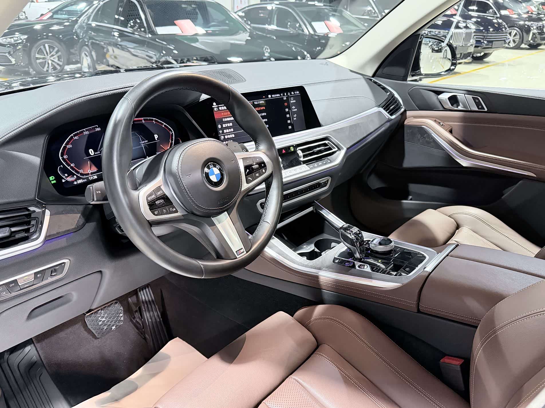 BMW X5, 2021 3