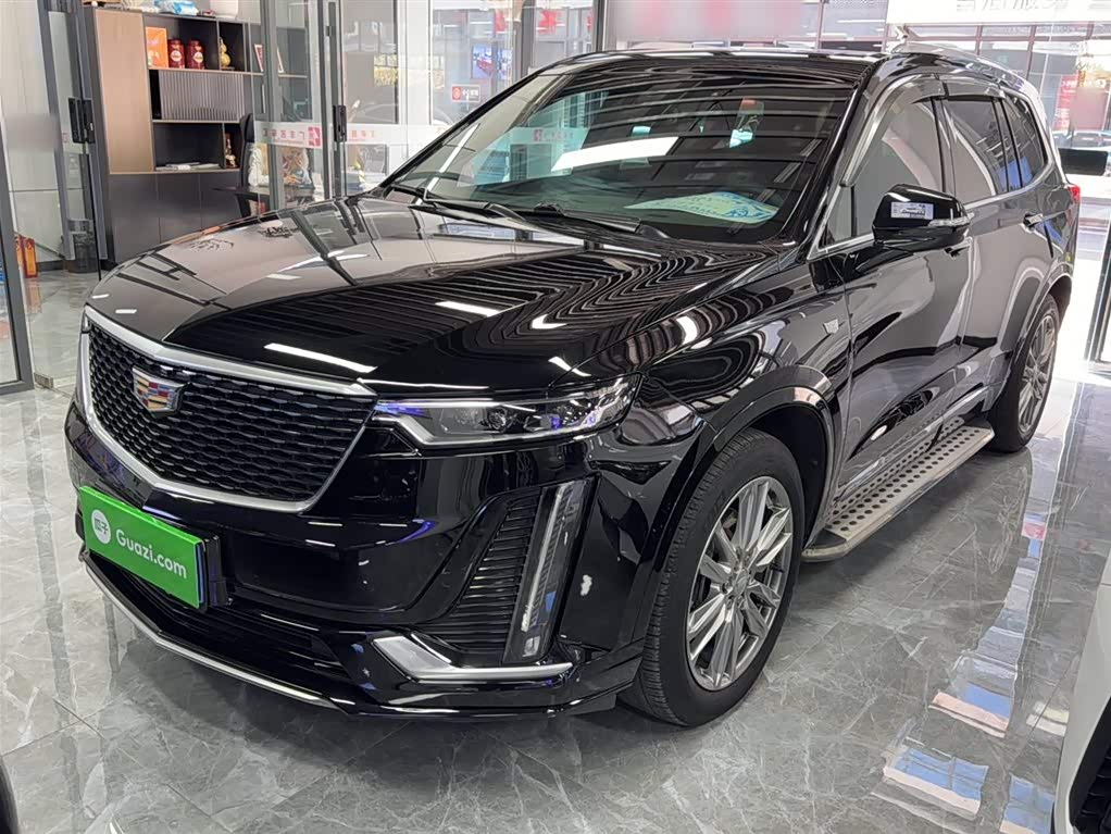 Cadillac XT6