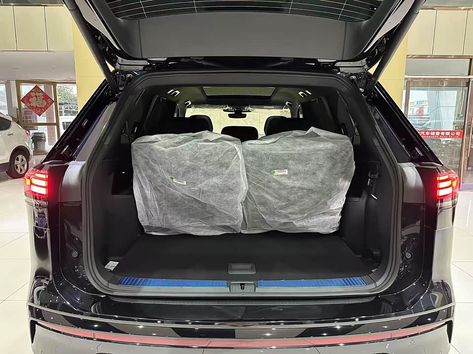 Volkswagen Tourang