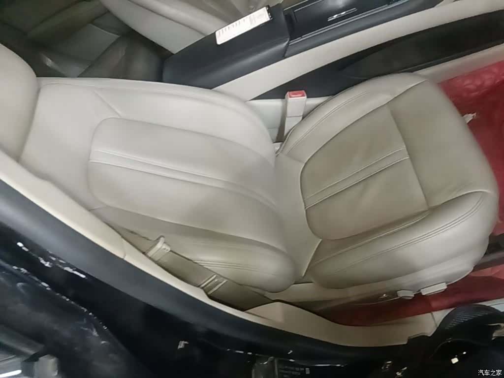 Lincoln MKZ, 2018 25