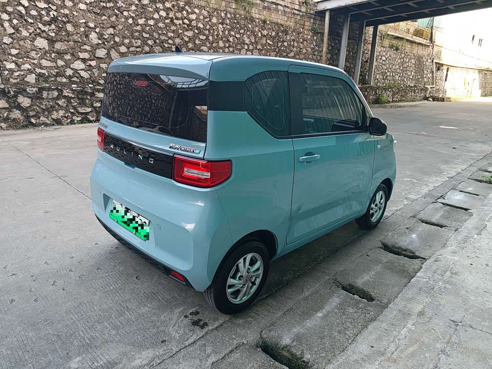 Wuling Hongguang MINIEV Wuling Hongguang MINIEV