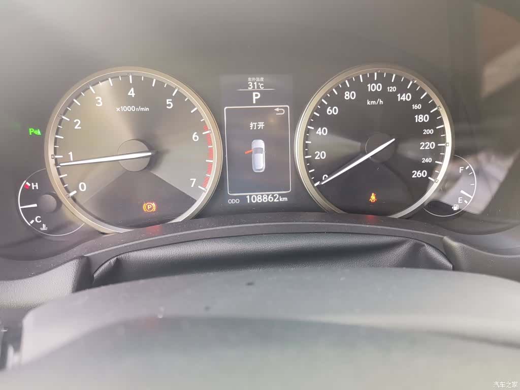 Lexus NX, 2016 все фото