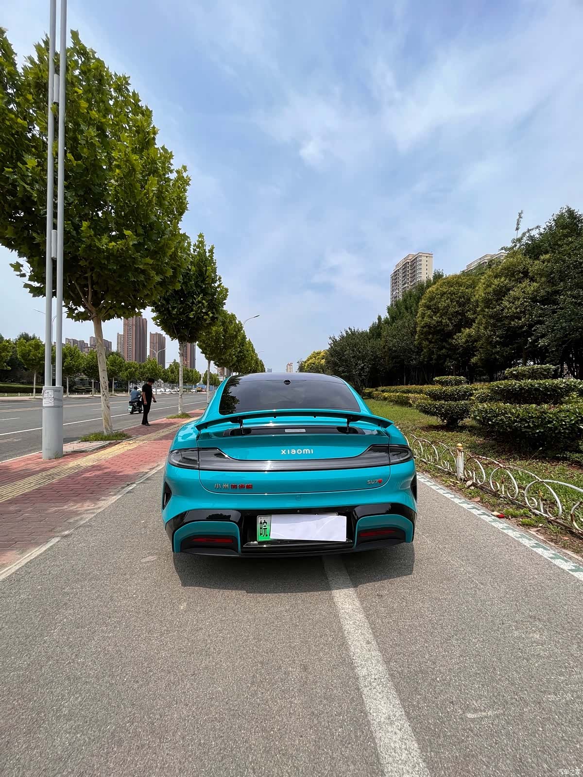Xiaomi SU7, 2024 10