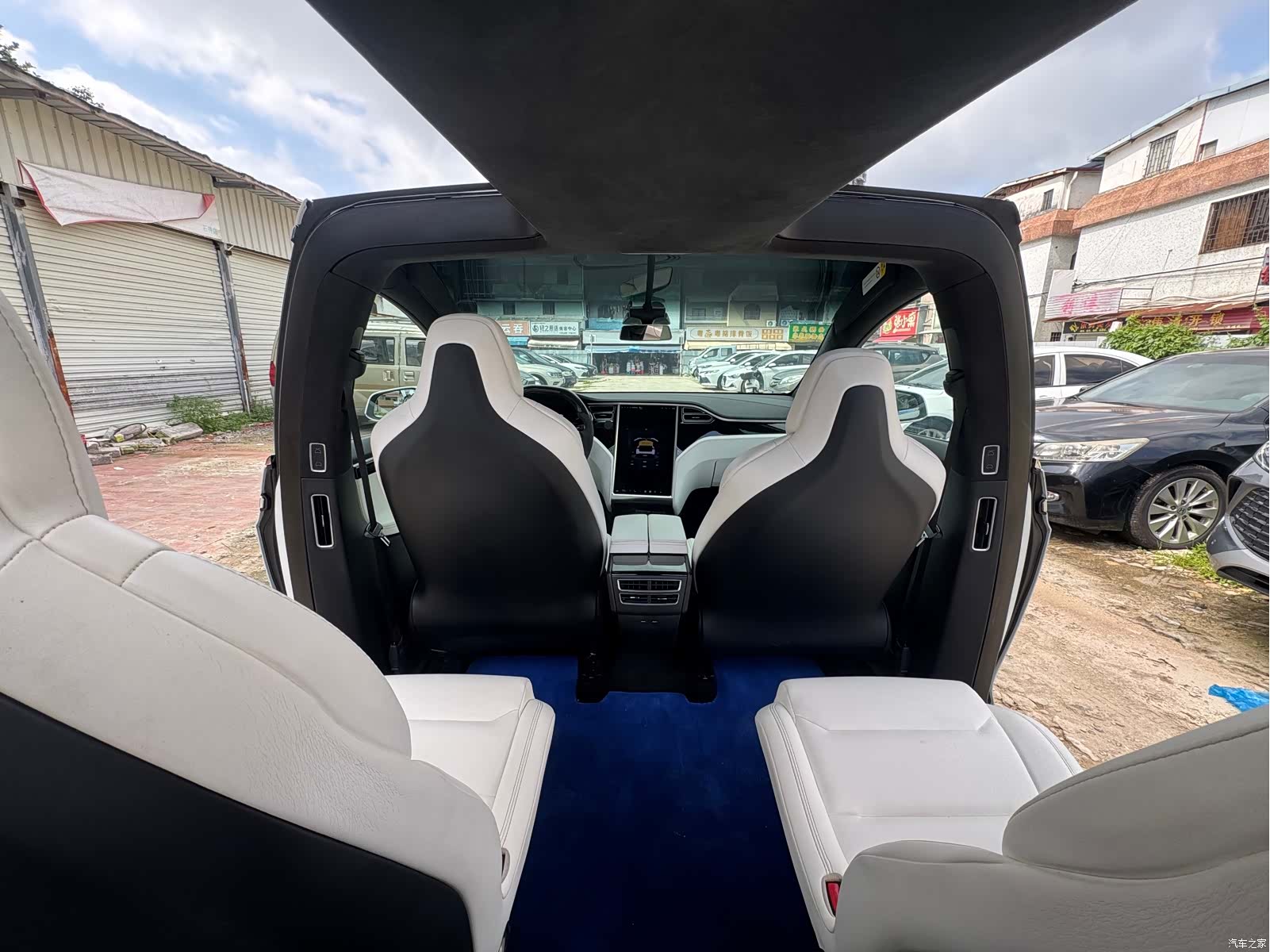Tesla Model X, 2018 16