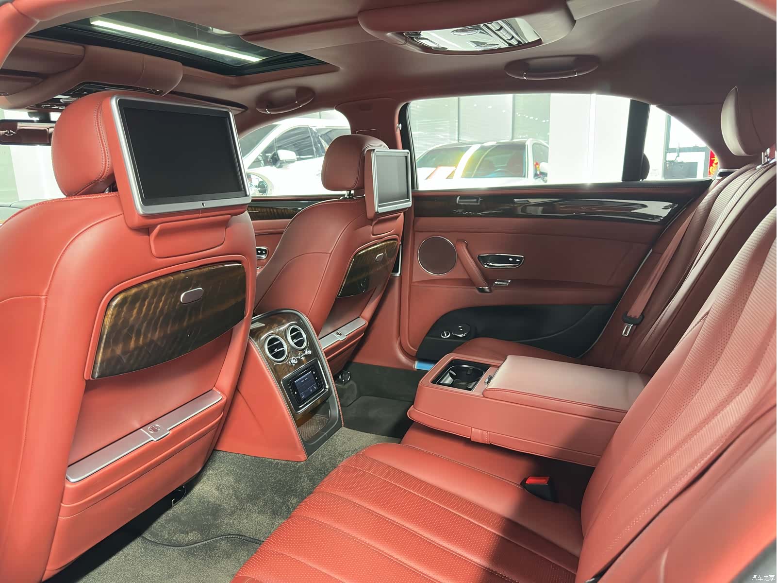 Bentley Flying Spur, 2014 22
