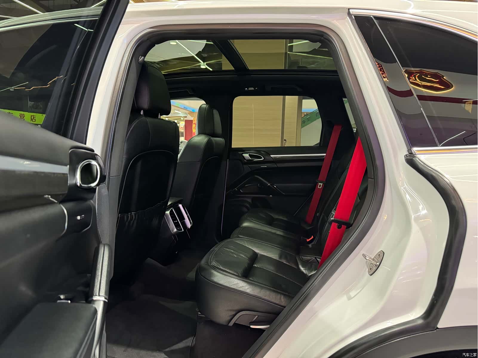 Porsche Cayenne, 2015 10