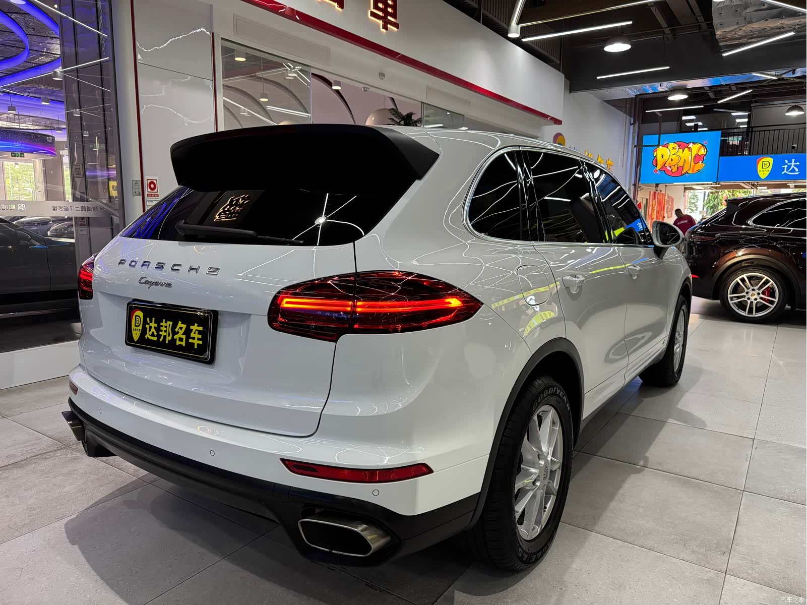 Porsche Cayenne, 2015 16