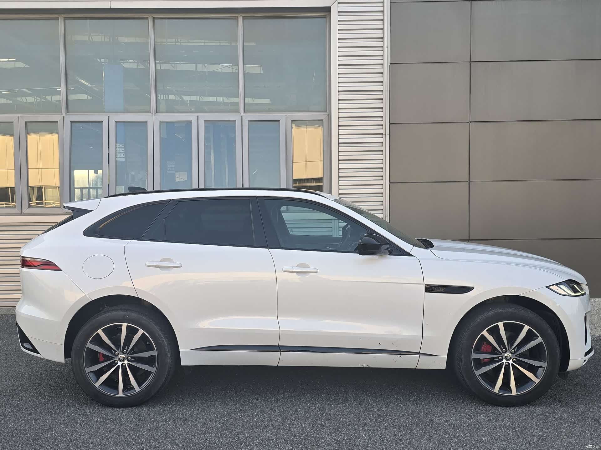 Jaguar F-PACE, 2024 8