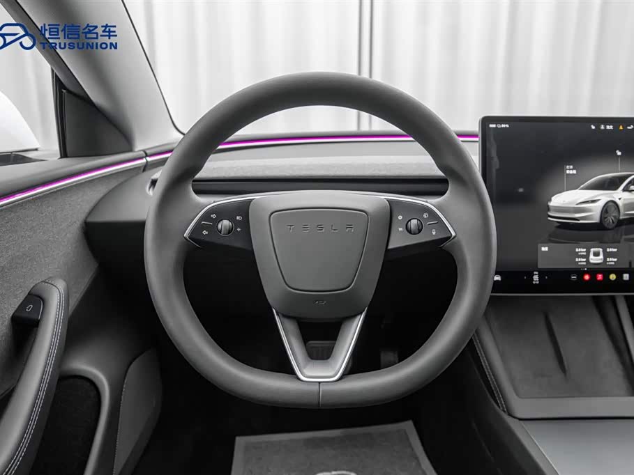 Tesla Model 3 Tesla Model 3