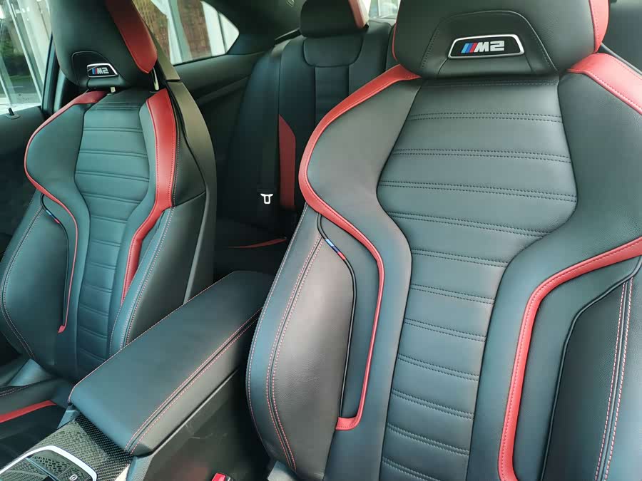 BMW M2 2025, фото 25