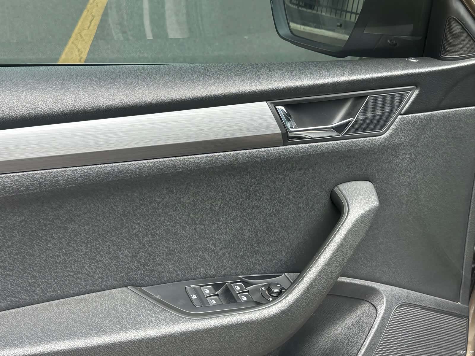 Skoda Superb, 2015 11