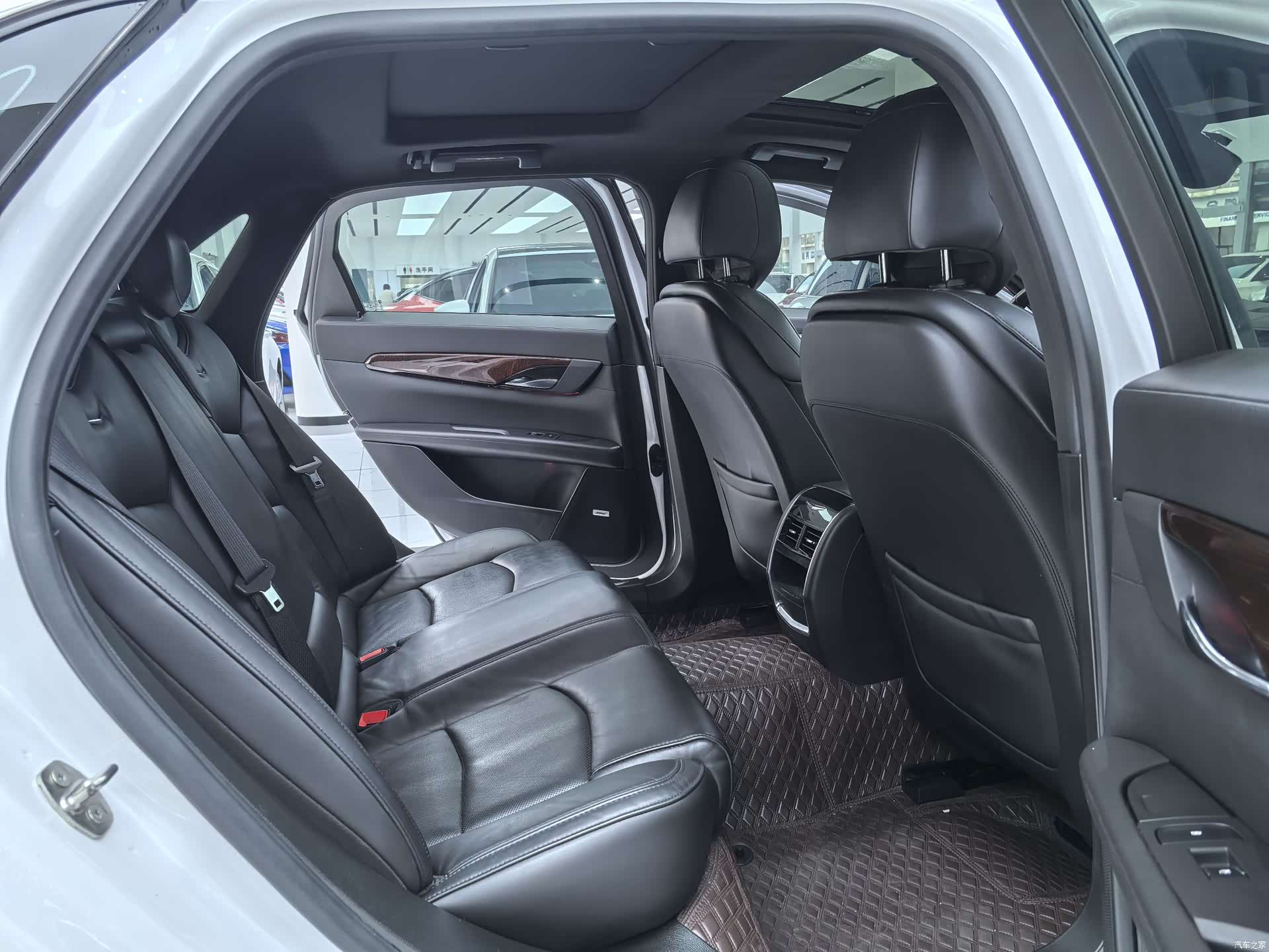 Cadillac CT6, 2021 6