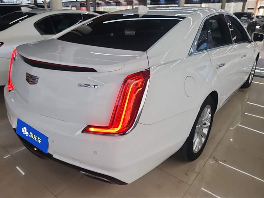 Cadillac XTS