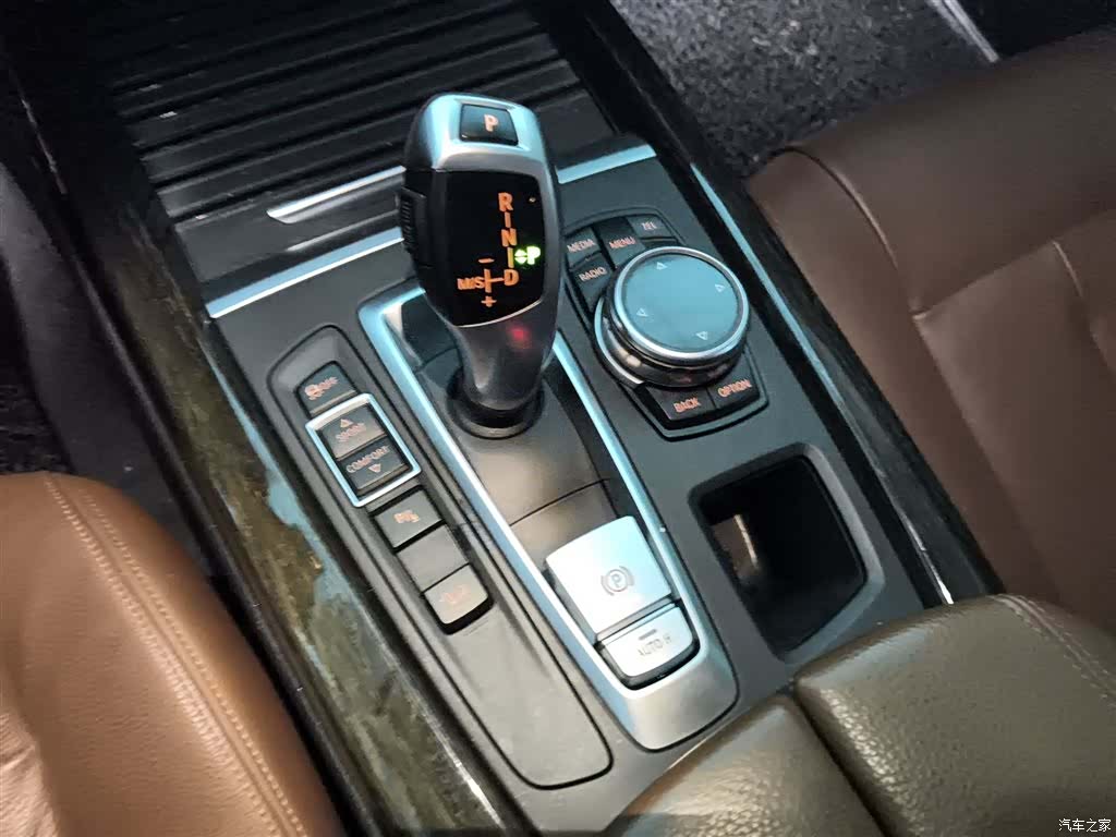 BMW X5, 2015 10