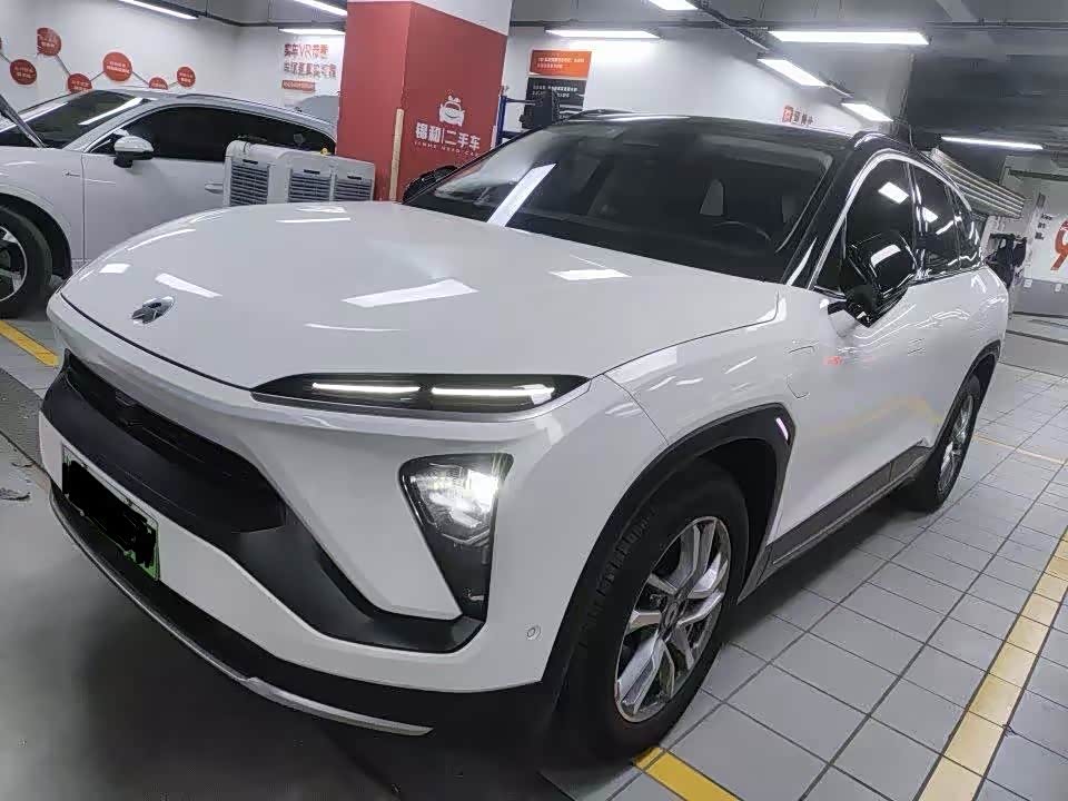 NIO ES6
