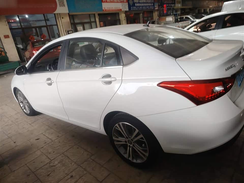 Chery Arrizo 5 Chery Arrizo 5