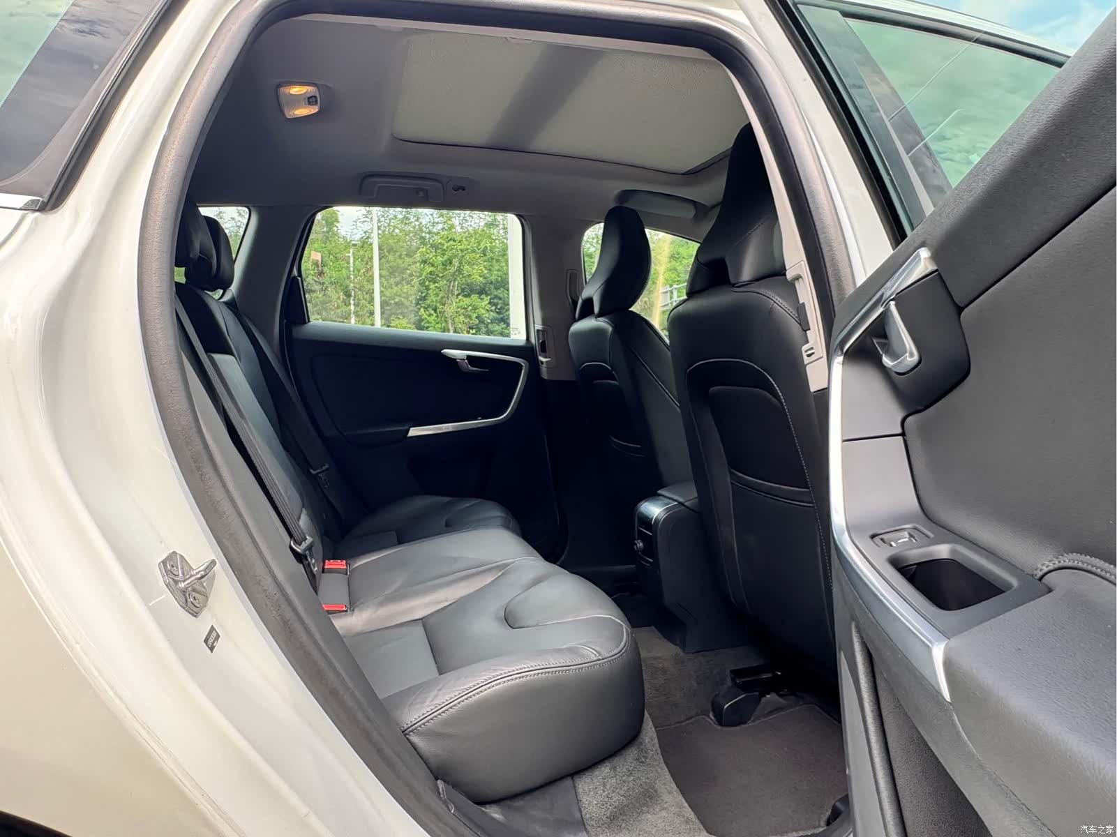 Volvo XC60, 2016 10