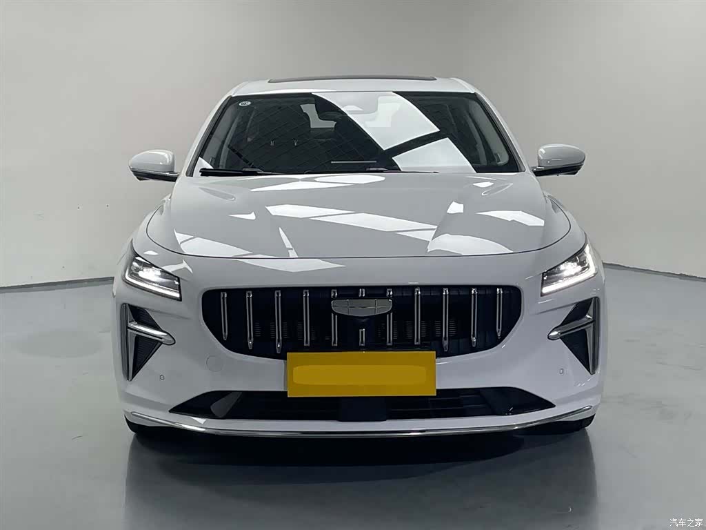 Geely Preface, 2025 2