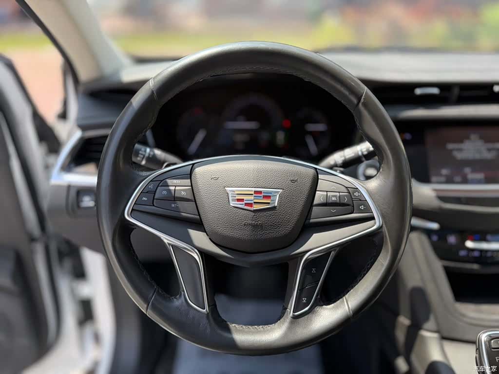 Cadillac XT5, 2017 16