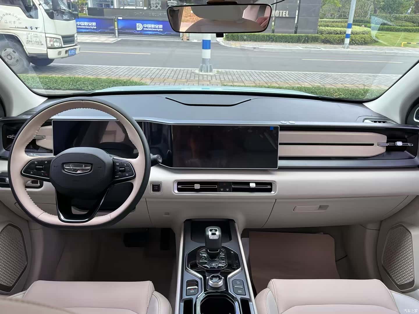 Geely Icon, 2023 все фото