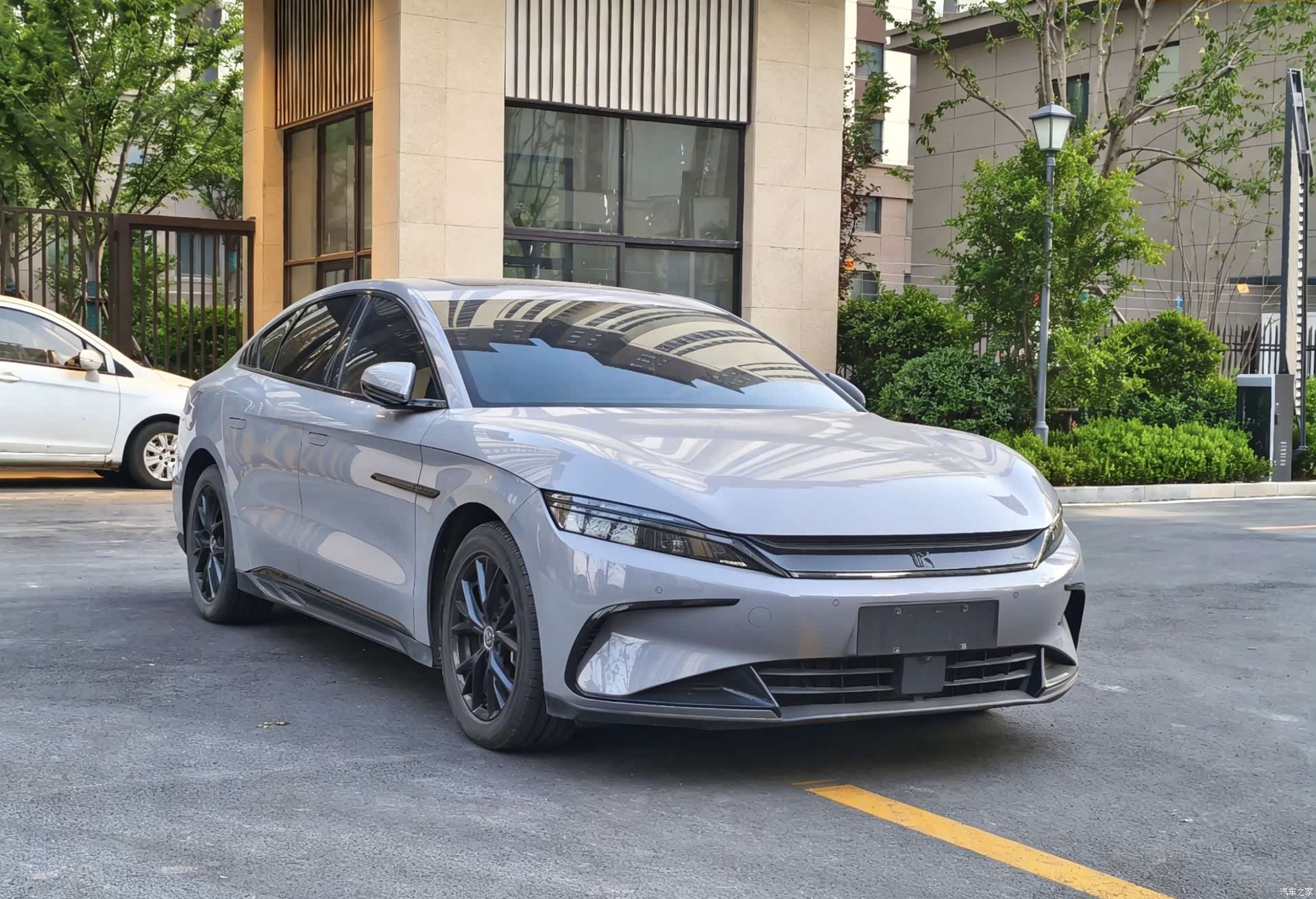 BYD Han, 2024 3