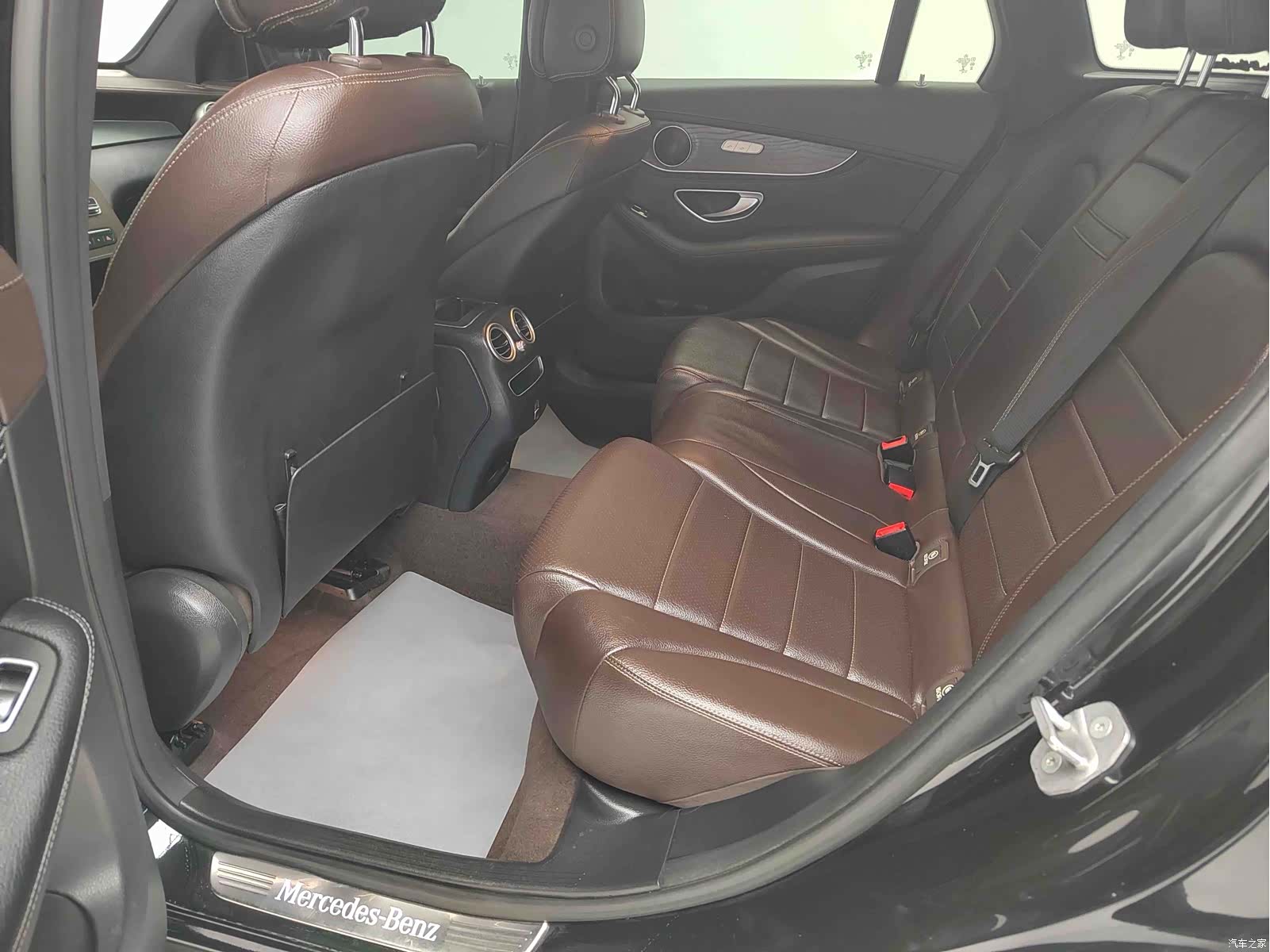 Mercedes-Benz GLC, 2020 13