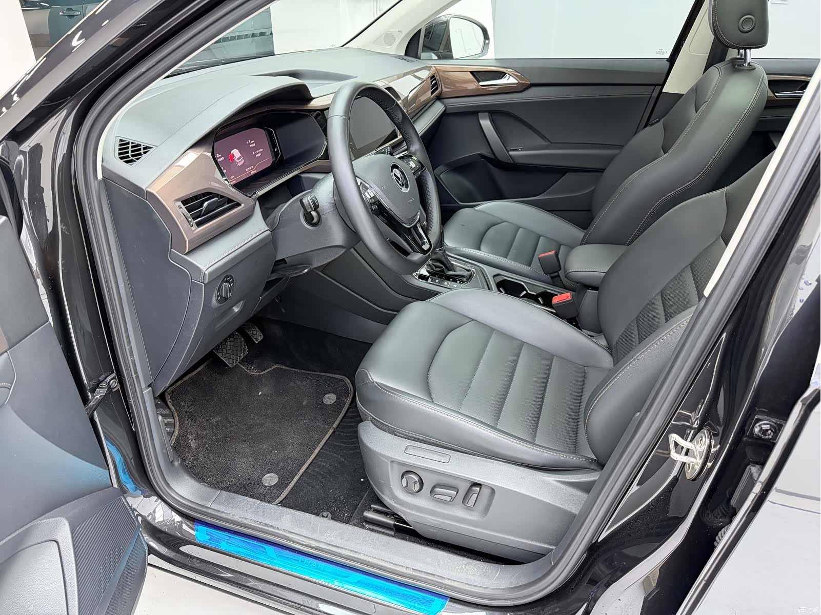 Volkswagen Tharu, 2022 12