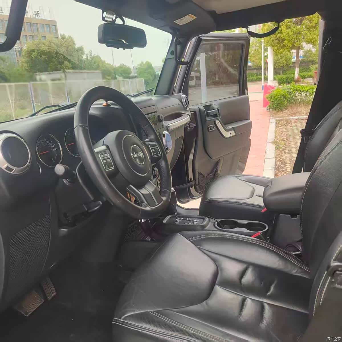 Jeep Wrangler, 2016 8