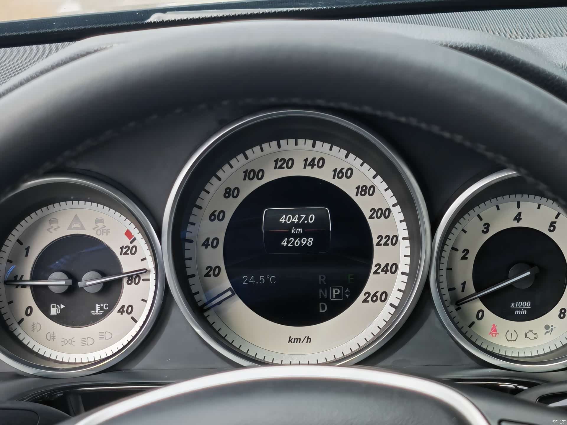 Mercedes-Benz E-Class, 2014 12