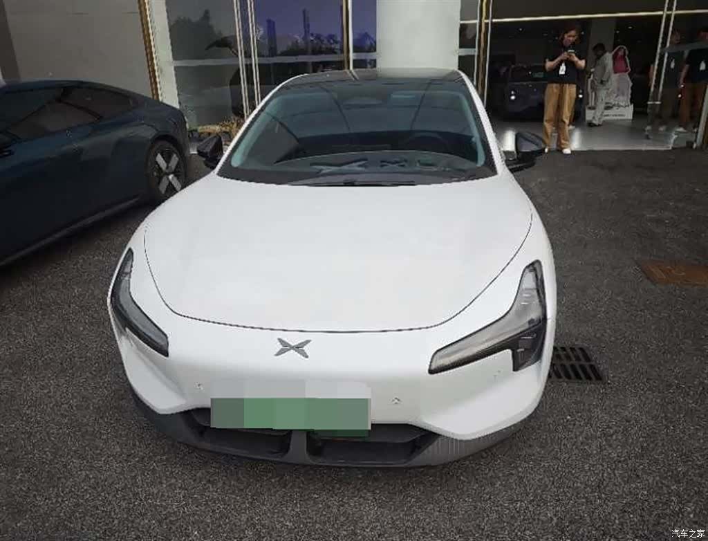 Xpeng Mona M03, 2025 2