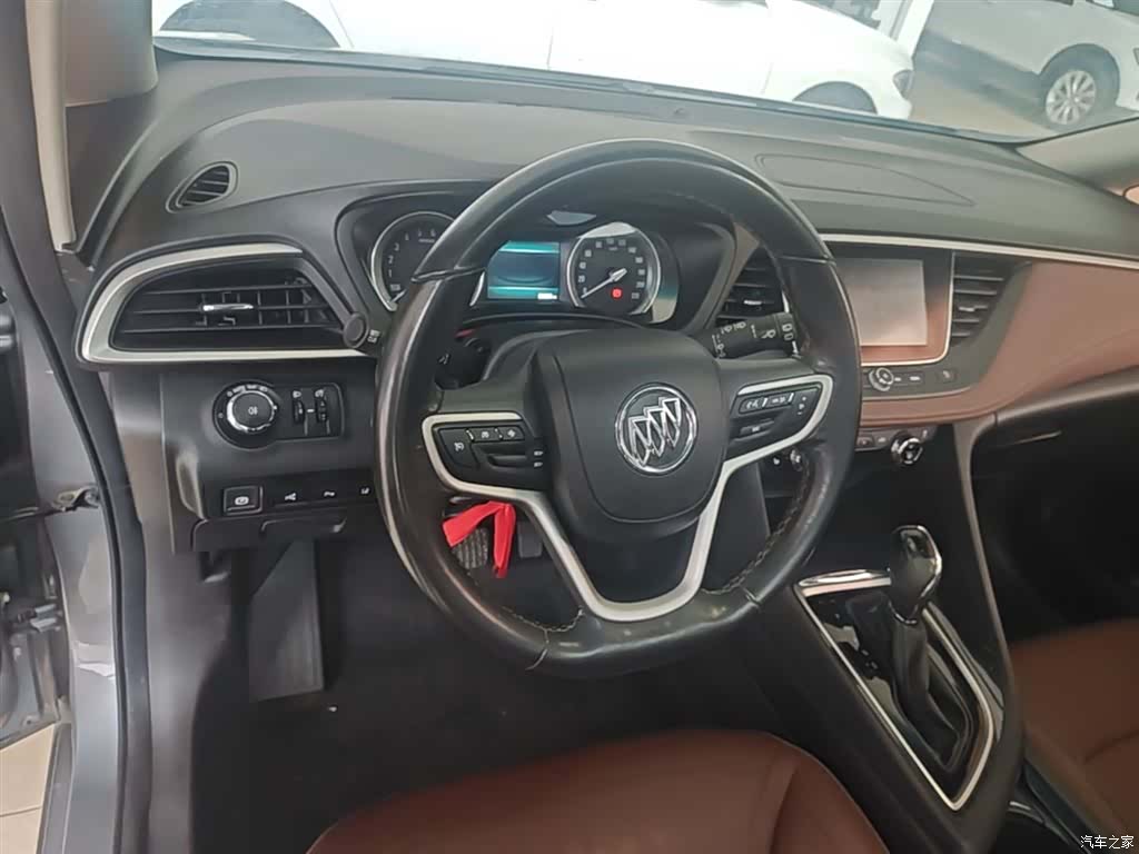Buick GL6, 2018 11