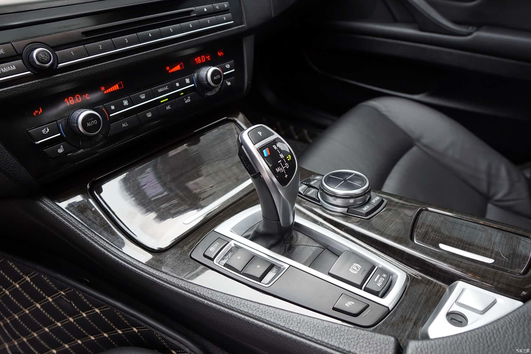 BMW 5 Series, 2013 21