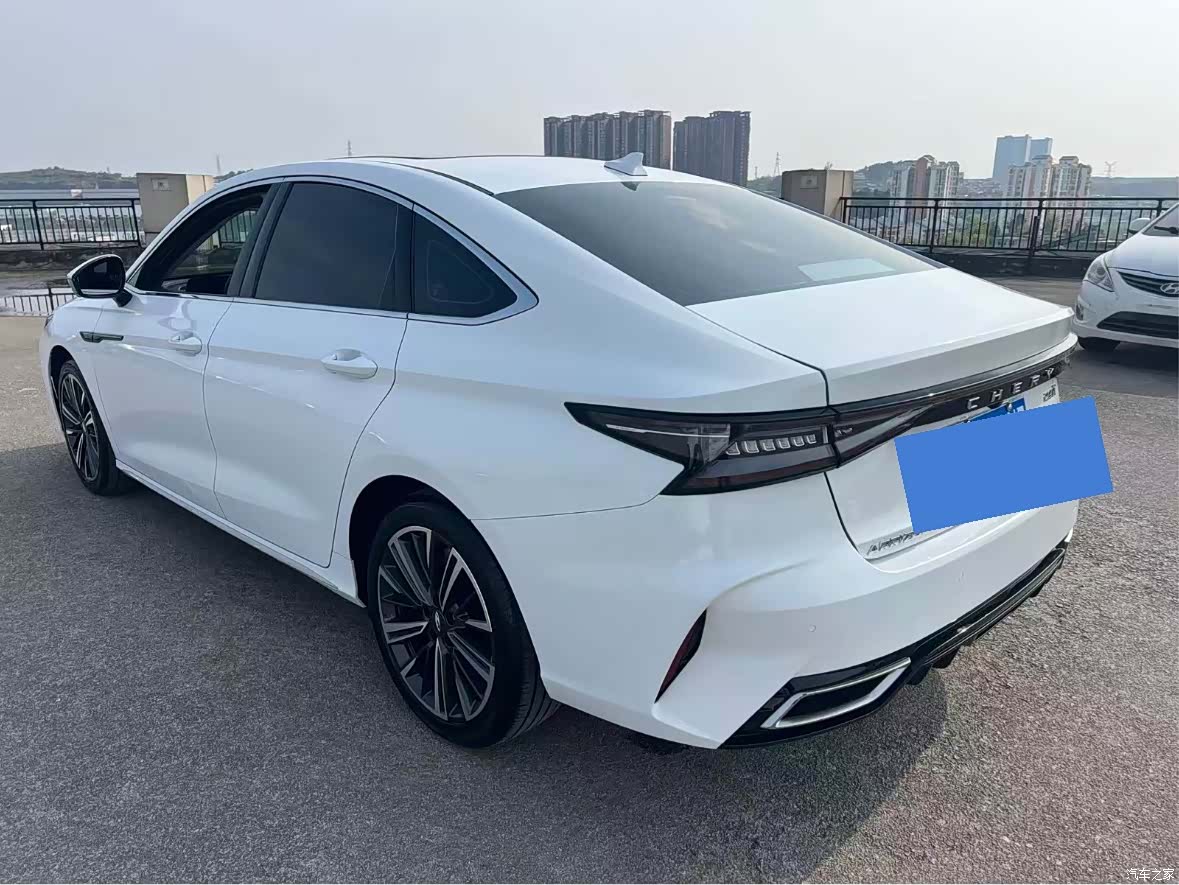 Chery Arrizo 8, 2024 4