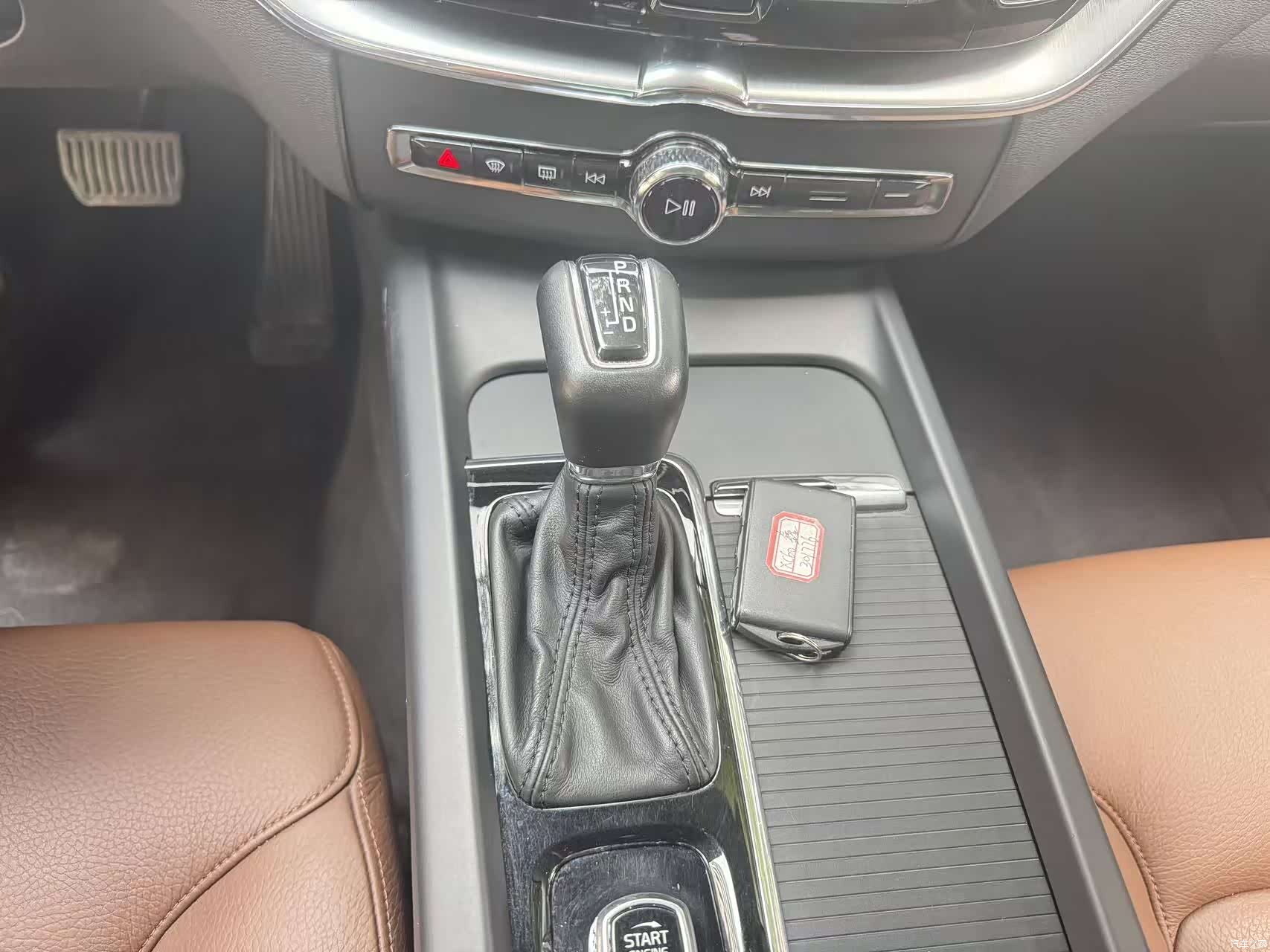 Volvo XC60, 2019 10