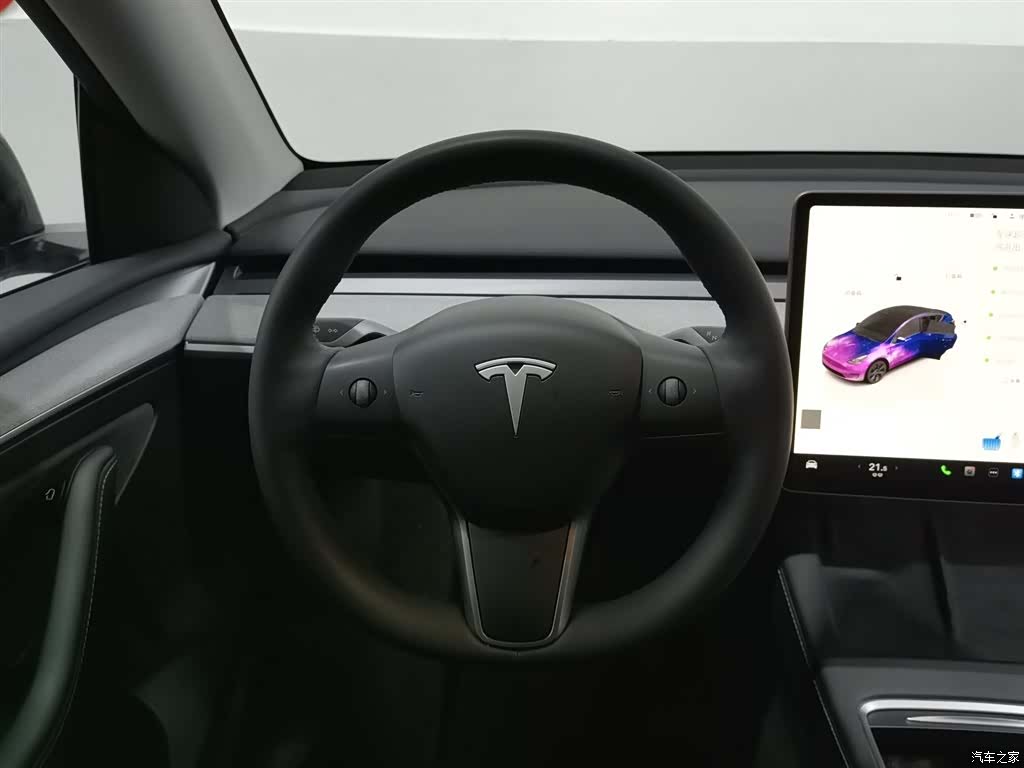 Tesla Model Y, 2024 11