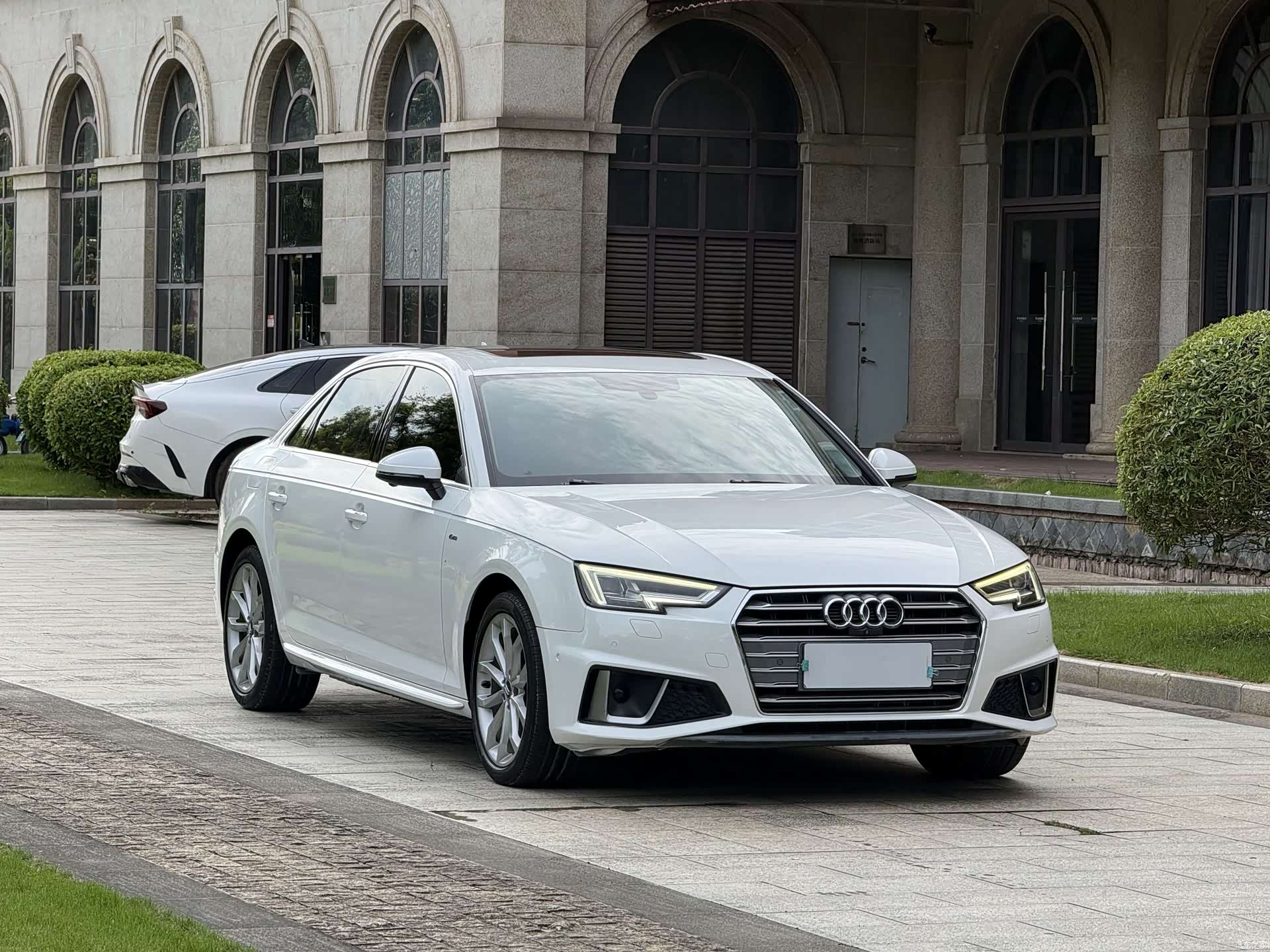 Audi A4L, 2019 2