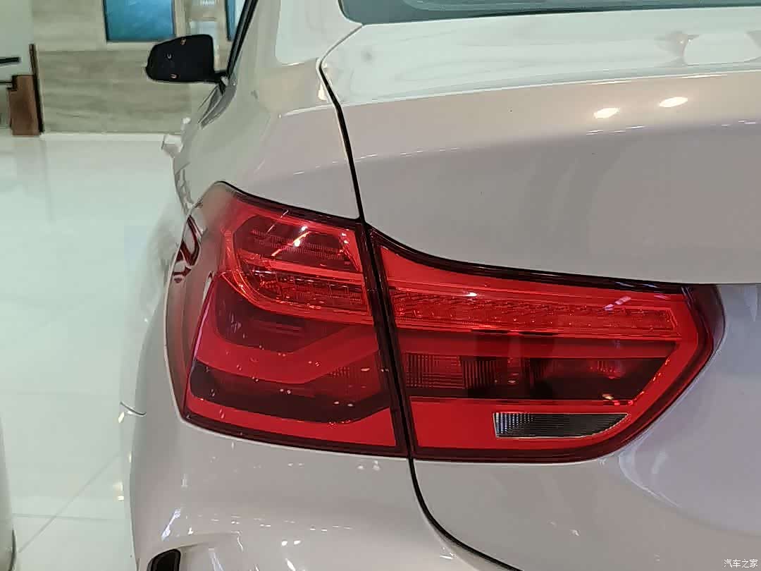 BMW 1 Series, 2021 7