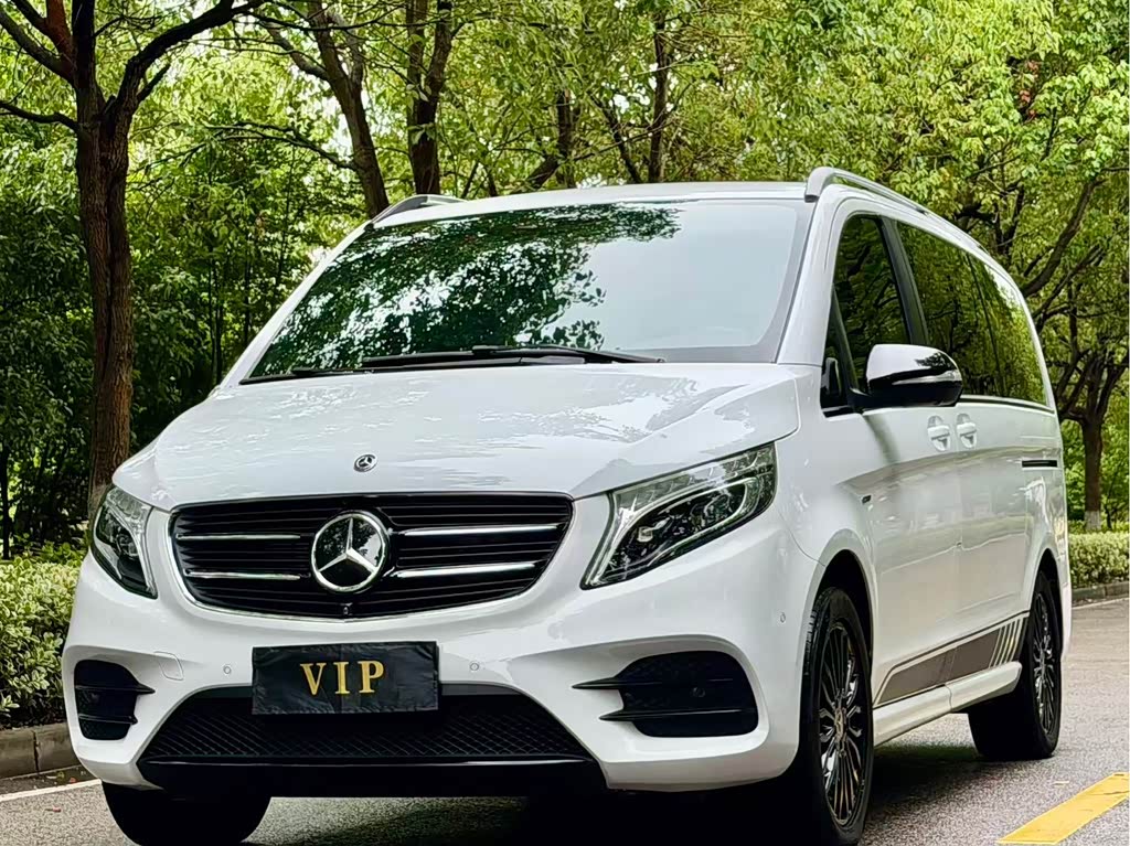 Mercedes-Benz V-Class