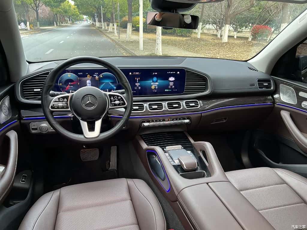 Mercedes-Benz GLE, 2023 18